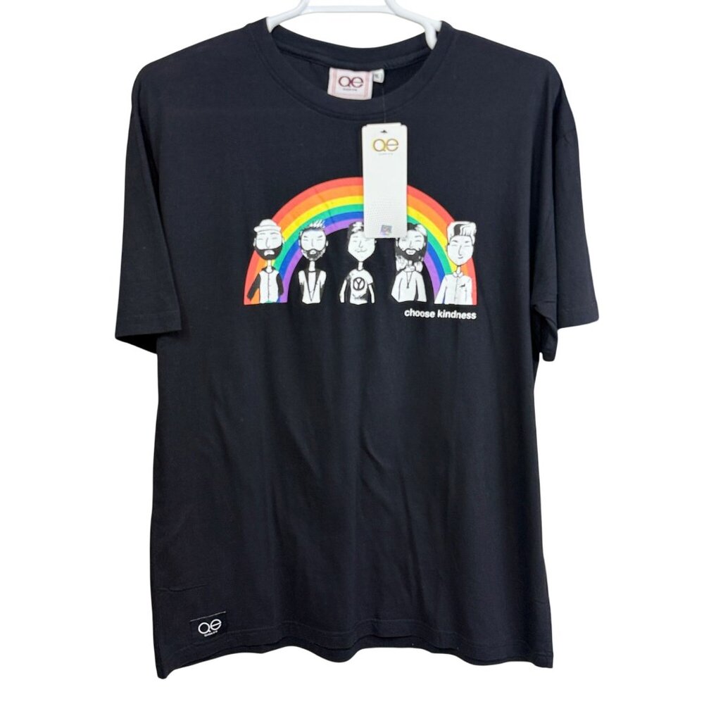 Queer Eye XL Choose Kindness Rainbow Tee 100% Cotton Black Graphic Crewneck